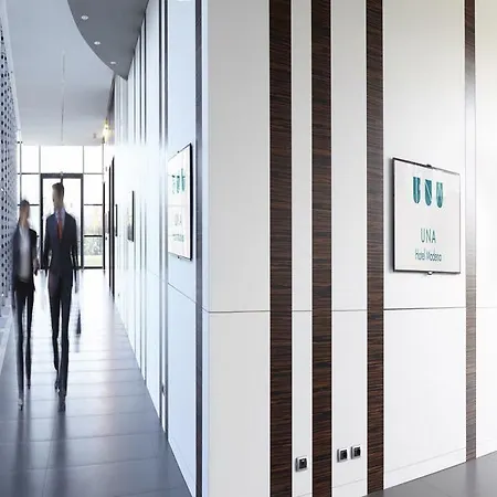 Rmh Des Arts ホテル