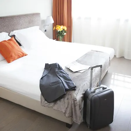 Rmh Des Arts ホテル モデナ