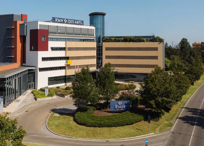 Rmh Des Arts 4* Μόντενα