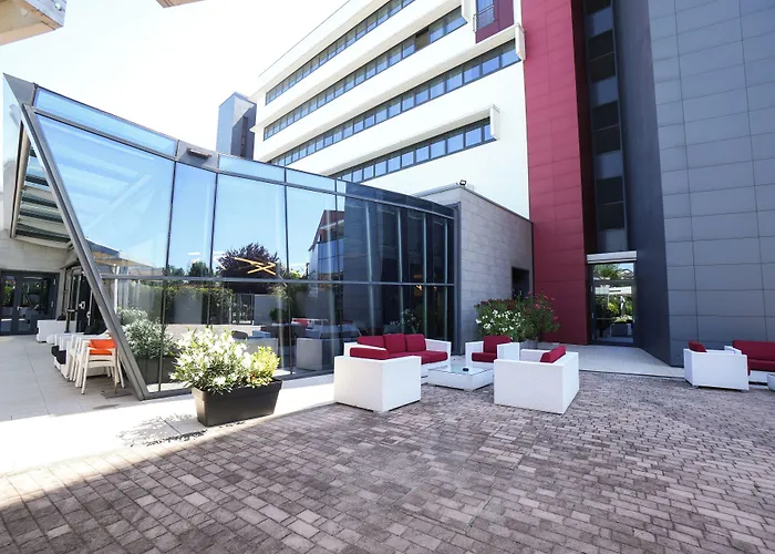 Rmh Des Arts 4* Μόντενα