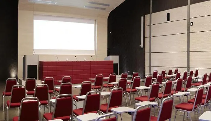 Rmh Des Arts Ξενοδοχείο 4*