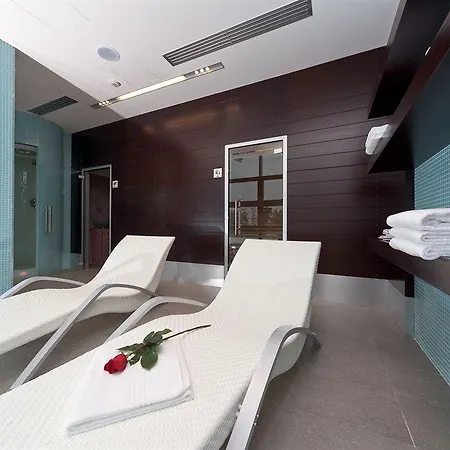 Rmh Des Arts Hotel Modène