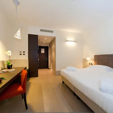 Rmh Des Arts Hotel Modena