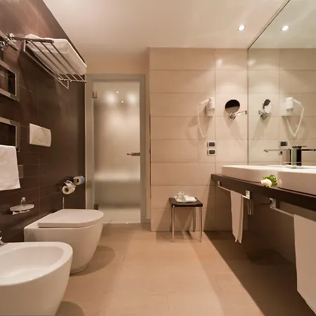 Rmh Des Arts 4* Modena