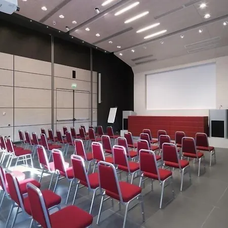 Rmh Des Arts Modène