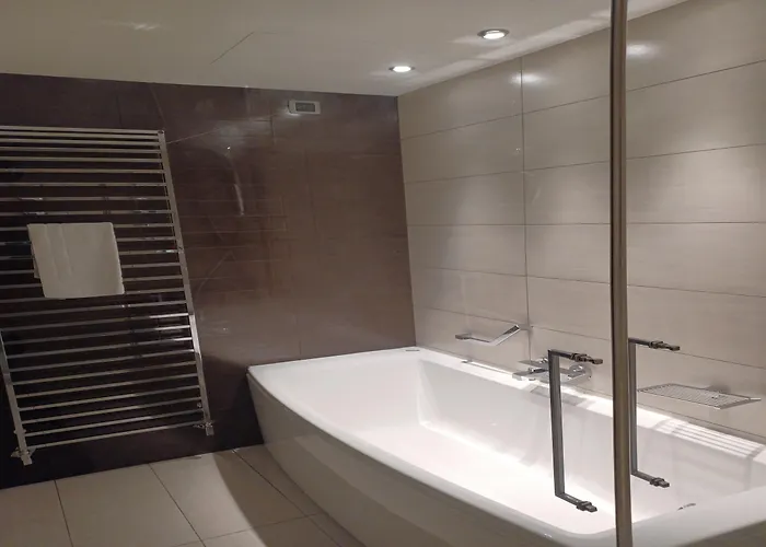 Hotel Rmh Des Arts Modena