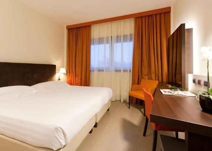 Rmh Des Arts Hotel Modena